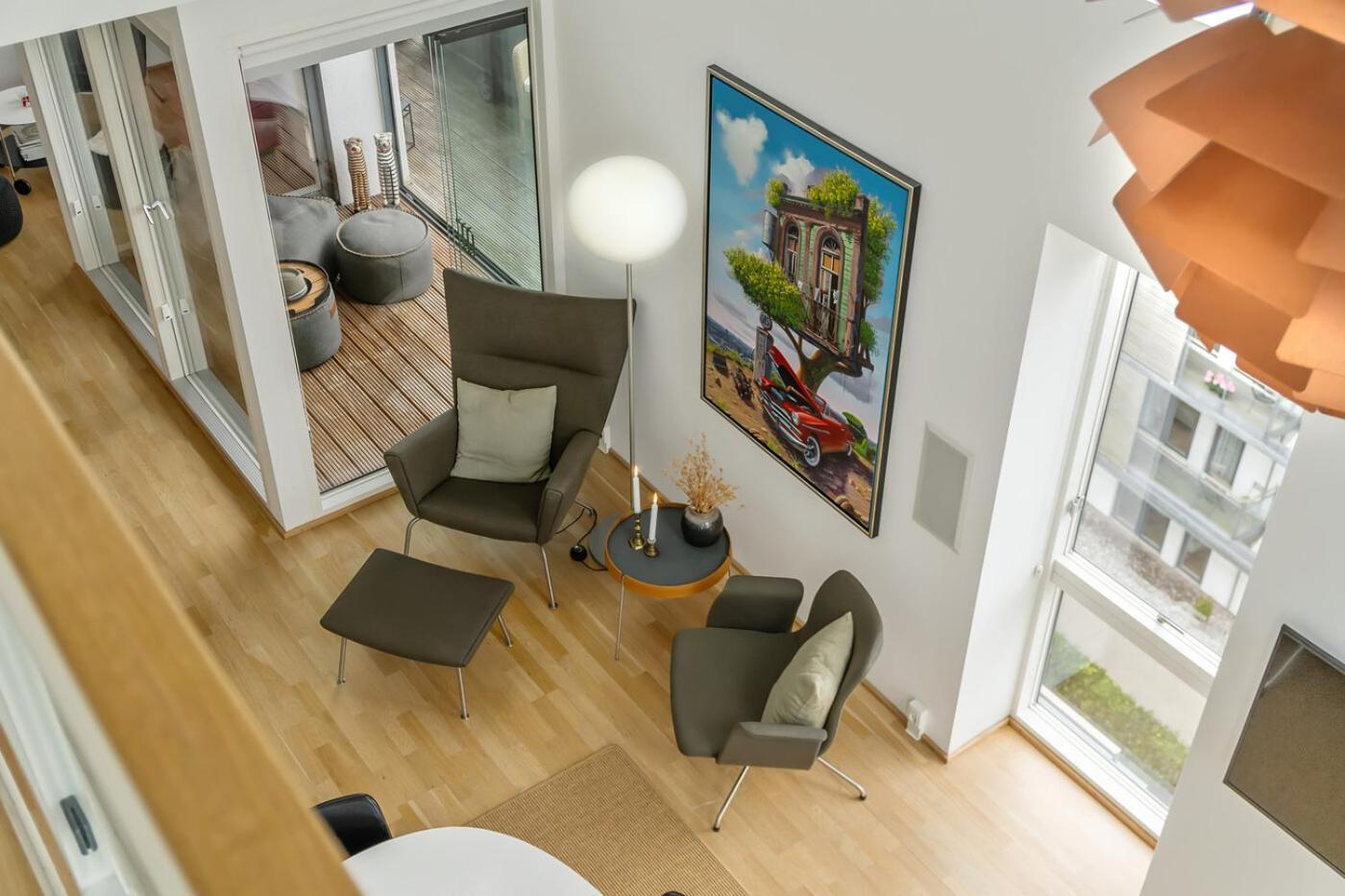 Lejlighed I Penthouse Med Fire Terrasser Balkoner Og En Fantastisk Udsigt Over Havn *