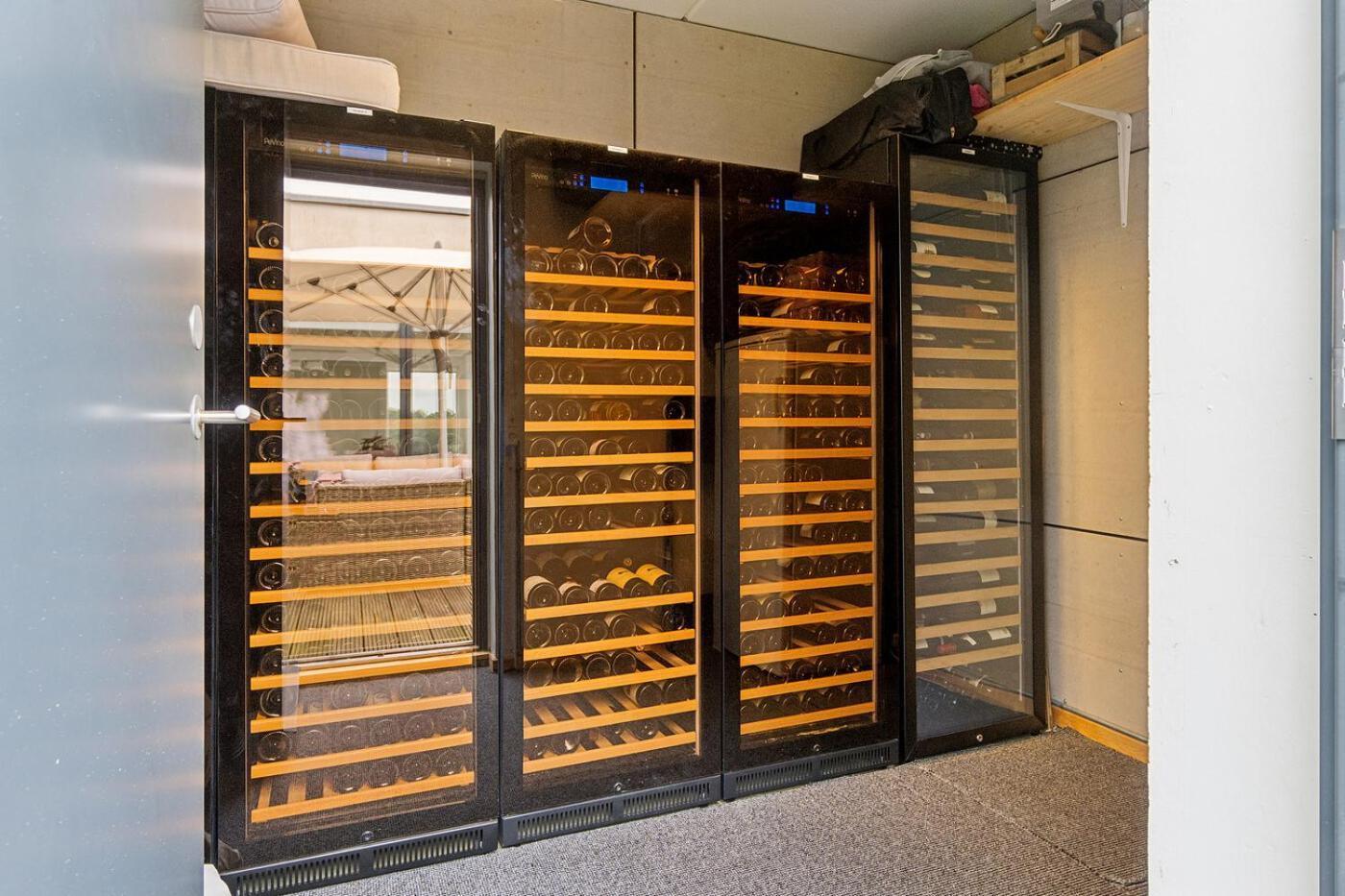 Lejlighed I Penthouse Med Fire Terrasser Balkoner Og En Fantastisk Udsigt Over Havn * Odense